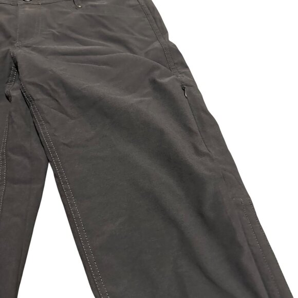 Kuhl Dark Grey Bermuda Shorts Adjustable Length Pull Tab Outdoor Hiking Size 6 - Picture 9 of 12
